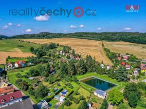 foto Prodej pozemku k bydlení, 1309 m2, Lužany