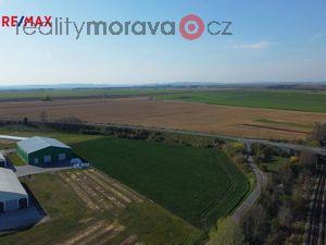 foto Komerční / investiční pozemek, výměra 2.380 m2, Vranovice, okr. Brno-venkov.