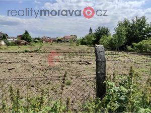 foto Pozemek 4174 m2 k vstavb RD v obci Charvty u Olomouce