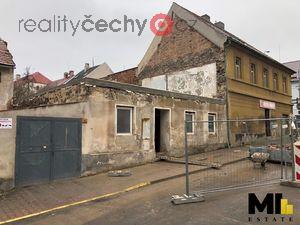 foto Prodej RD o velikosti  160 m2 na pozemku  201 m2 v obci Radonice u Kadan , Chomutov