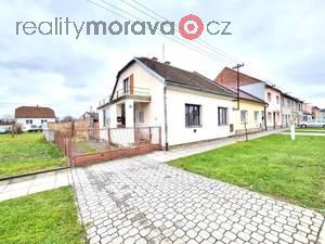 foto Exkluzivn prodej rodinnho domu v Rokytnici u Perova.