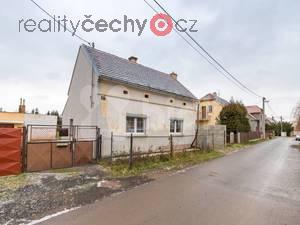 foto Exkluzivn prodej rodinnho domu, pozemek 1703 m2,Pehov