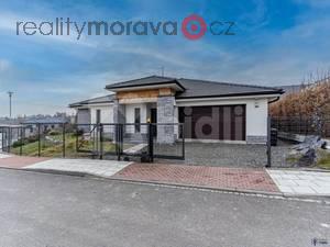 foto Prodej rodinnho domu 245 m2, pozemek 811 m2 Lun, Slavkov u Opavy
