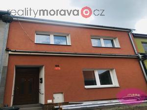 foto Prodej rodinnho domu se dvma bytovmi jednotkami na ulici Mchalova v Olomouci