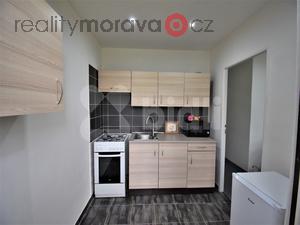 foto Prodej byt 2+1 42,7 m2 s balknem, Ostrava-Poruba