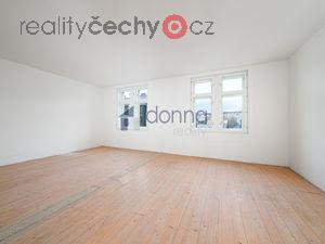 foto Prodej bytu 2+kk 40 m2, ul. Na Petynce, Praha 6 - Steovice