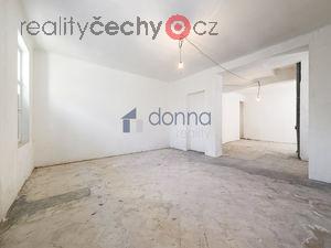 foto Prodej bytu 2+kk, 63m2, ul. Na Petynce, Praha 6 - Steovice