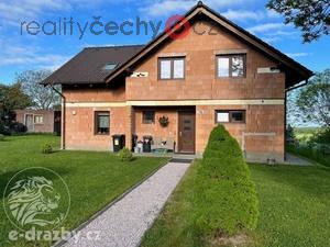 foto Prodej rodinnho domu (195 m2) s baznem, obec Doln Pm, okr. Hradec Krlov