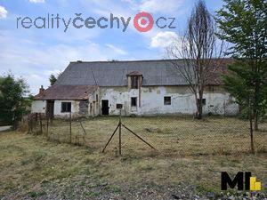 foto Na prodej zemdlsk stavba na pozemku 711m2 - Popovice u Beneova, Stedoesk Kraj.