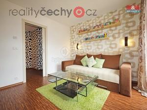 foto Prodej bytu 2+1, 33 m2, Karlovy Vary, ul. Vtzn