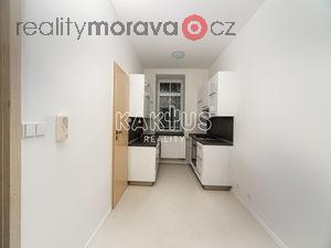 foto Pronjem bytu 1+1 o velikosti 41 m2, ulice Hjkov 11, Ostrava-Pvoz