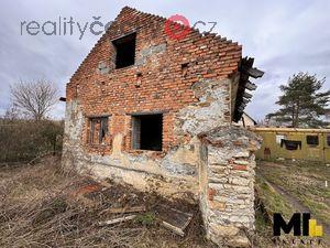 foto Prodej RD o velikosti 89 m2, na pozemku o velikosti 410 m2 v obci Miskovice, Stedoesk kraj.