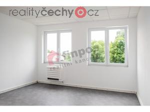 foto Pronjem trojkancele, 46 m2 v Ptihostech, okr. Praha-vchod