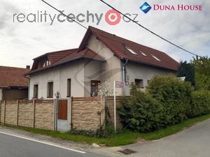 foto Prodej vcegeneranho rodinnho domu 300 m2, Sibina, Praha - vchod.