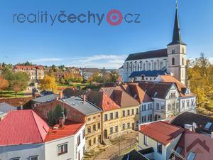 foto Soubor dvou mstskch dom u Klternch zahrad v Litomyli