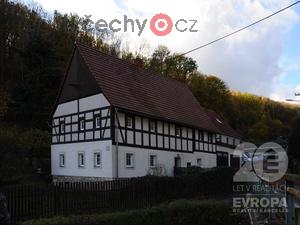 foto Libouchec / Prodej dvoupodlan chalupy o velikosti 5+1, zastavn plocha 197 m2, pozemek 1467 m2, v klidn lokalit obce.