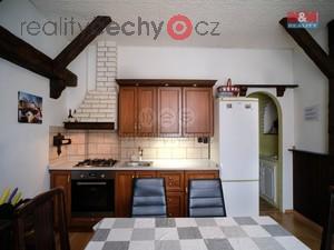 foto Prodej bytu 2+1, 69 m2, Karlovy Vary, ul. Vtzn