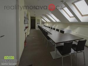 foto Pronjem, kancele, 70 m2 , Uhersk Hradit