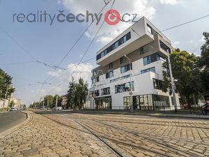 foto Prodej bytu 2+kk s terasou ( 62 + 6 m2 ) , sklepem a garovm stnm v novostavb, Praha-6, Petiny