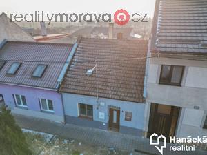 foto Prodej rodinnho domu v Olanech u Prostjova
