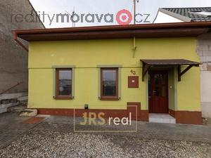 foto Prodej rodinnho domu  3+1, pozemek 305 m2 ve Velkch Pavlovicch