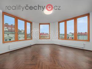 foto Pronjem novho bytu 3+kk 115 m2 s terasami, garovm stnm a sklepem, Smchov City - Praha 5