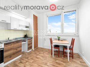 foto Pronjem bytu 1+1 (35 m2), ulice Ivana Sekaniny, Ostrava-Poruba