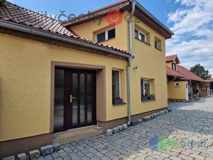 foto Prodej rodinnho domu a zemdlskch budov v obci Zryby  st Martinov