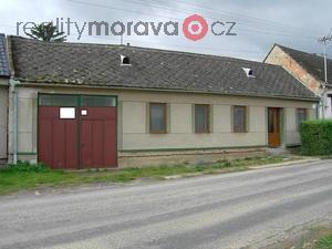 foto Prodej rodinnho domu 240 m2, pozemek 1238 m2, obec Stavice, okres Hodonn