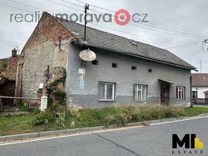 foto Prodej RD o velikosti 174 m2 na pozemku 301 m2 v obci Laznky, Perov.