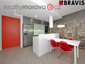 foto Prodej cihlovho bytu 4+kk, 129 m2, 2 koupelny, lodie a balkon - Brno - Modice, ul. Severn