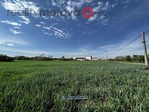 foto Prodej pozemku v obci Hruky u Beclavi, 380 m2