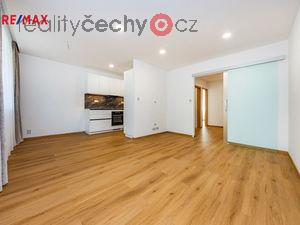 foto Prodej kompletn zrekonstruovanho bytu 3+1/L, ul. Klostermannova, Praha 4 - Modany