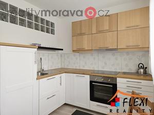 foto Pronjem rekonstruovanho, pln vybavenho bytu 1+1 v os.vl. s balknem, 38 m2 , ul. Bezruova, Frdek-Mstek