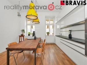 foto Prodej krsnho bytu 3+1/ 4+kk, 129 m2, ulice Sokolsk, Brno - Veve, balkn, sklep
