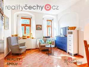 foto Prodej byty 6 a vce pokoj, 145 m2 - Jihlava