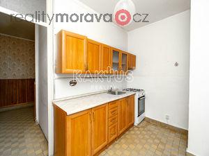 foto Prodej drustevnho bytu 2+1 na ulici Karla Pokornho v Ostrav - Porub