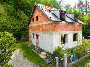 foto Prodej rodinnho domu v Rovensku pod Troskami, ul. Sokolovo