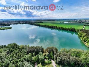 foto Prodej pozemky pro komerci, 7 945 m2, Chomoutovsk jezero